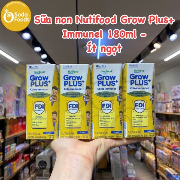 Sữa non Nutifood Grow Plus+ Immunel 180ml - Ít Ngọt