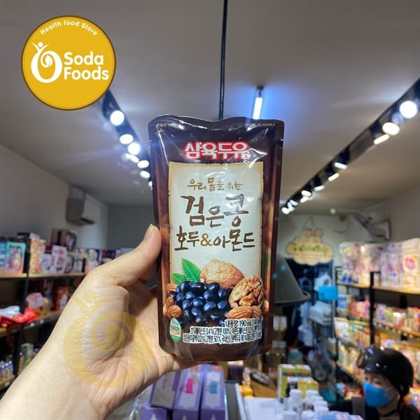 Sữa hạt hạnh nhân Óc chó Đậu đen HQ - gói 195ml
